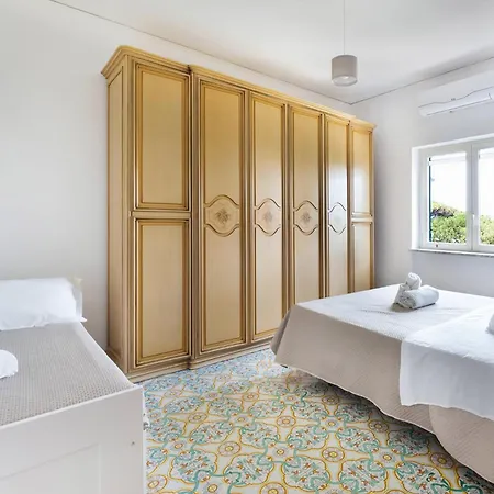 Casa Bellis Apartment *