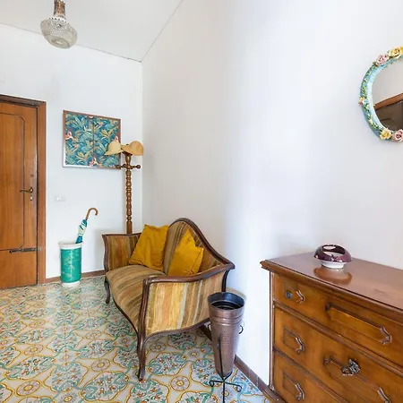 Casa Bellis Apartment Sorrento